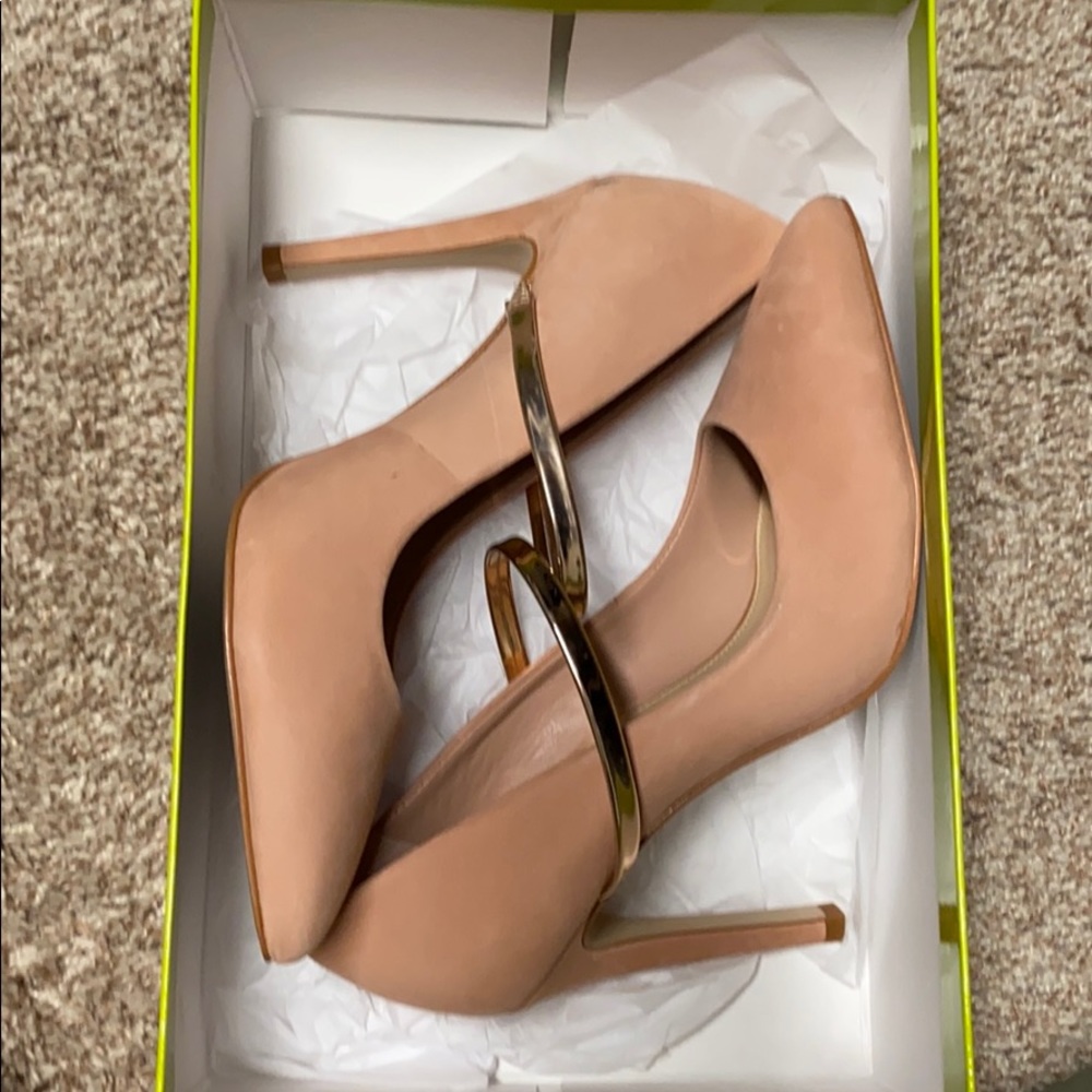 Gianni Bini Anistyn MaryJane  Heels. Size 7.5